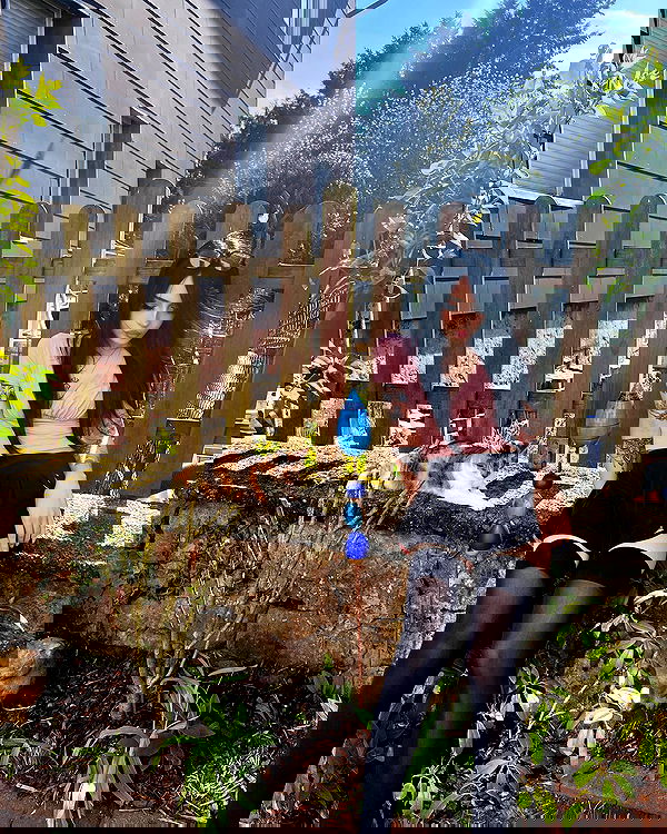 cata.leyah image ~ Altpins