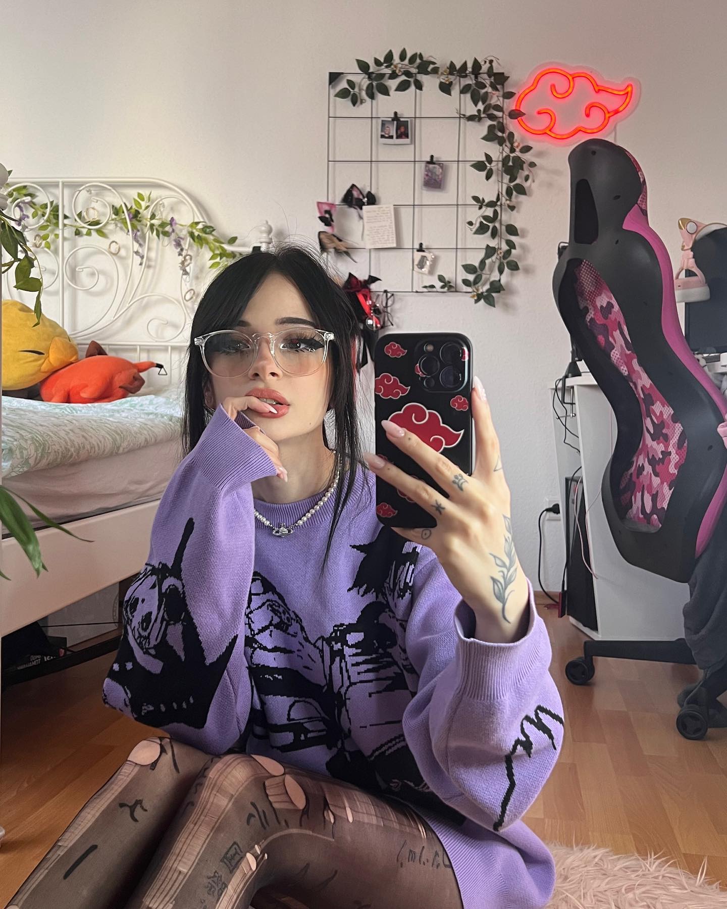 cata.leyah instagram image archive image