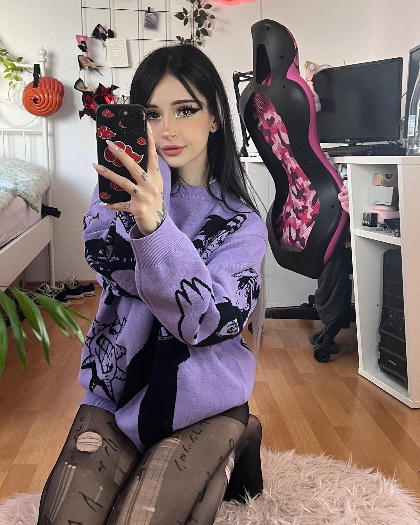 cata.leyah instagram image archive image