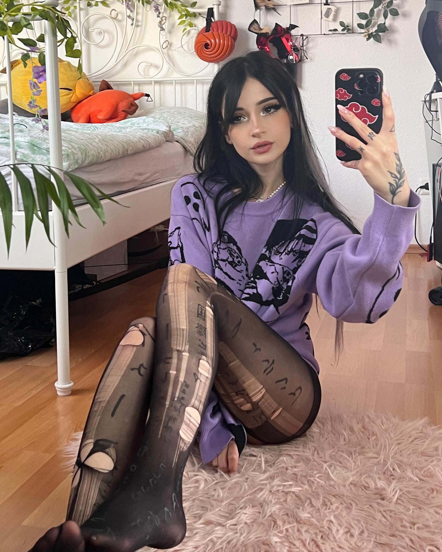 cata.leyah instagram image archive image