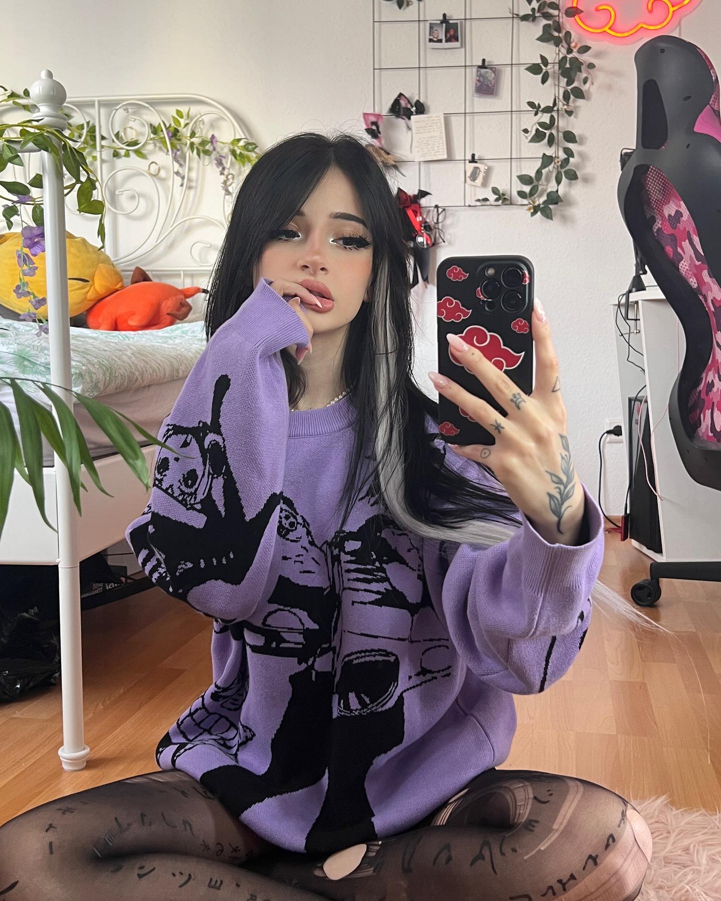 cata.leyah instagram image archive image