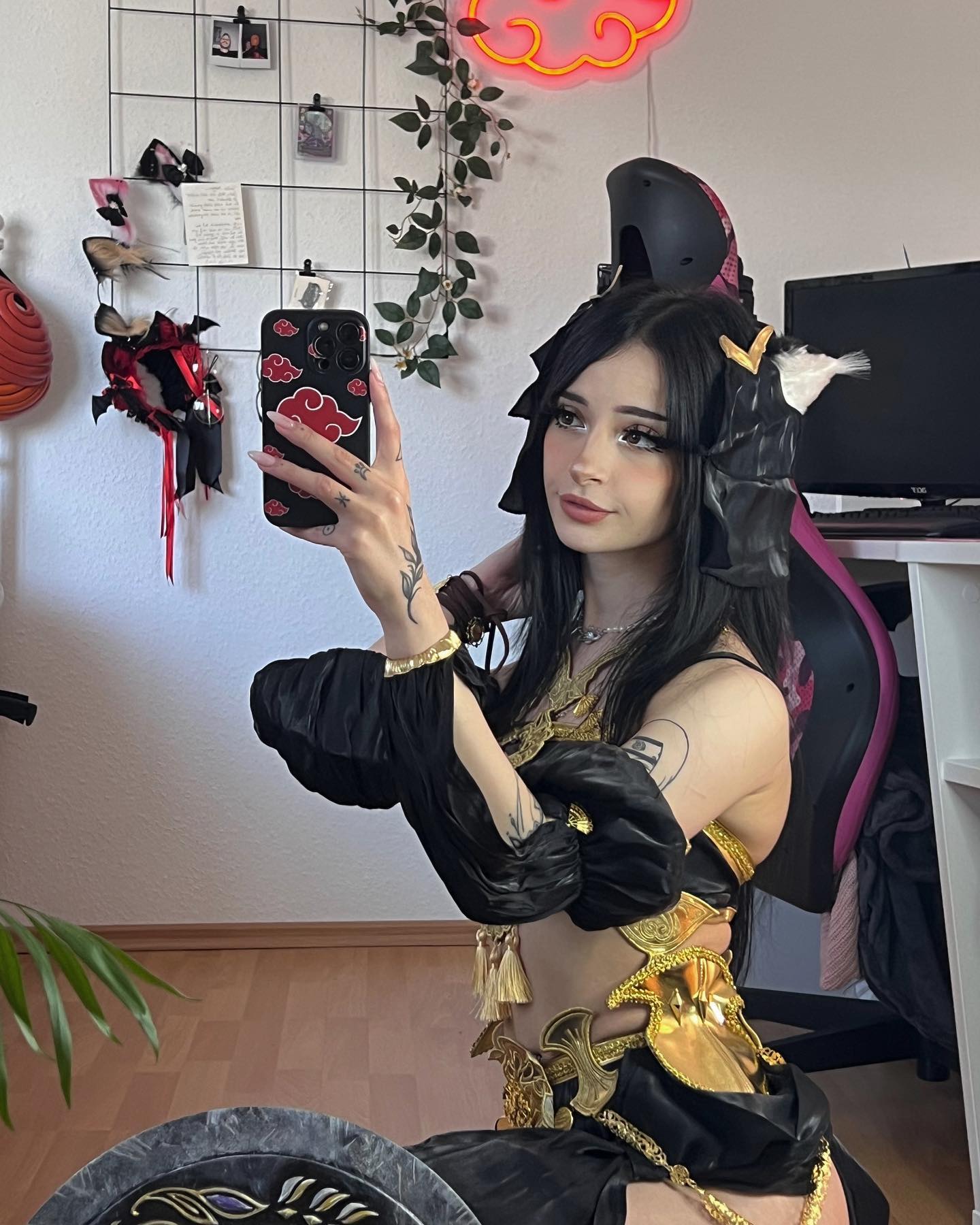 cata.leyah instagram image archive image