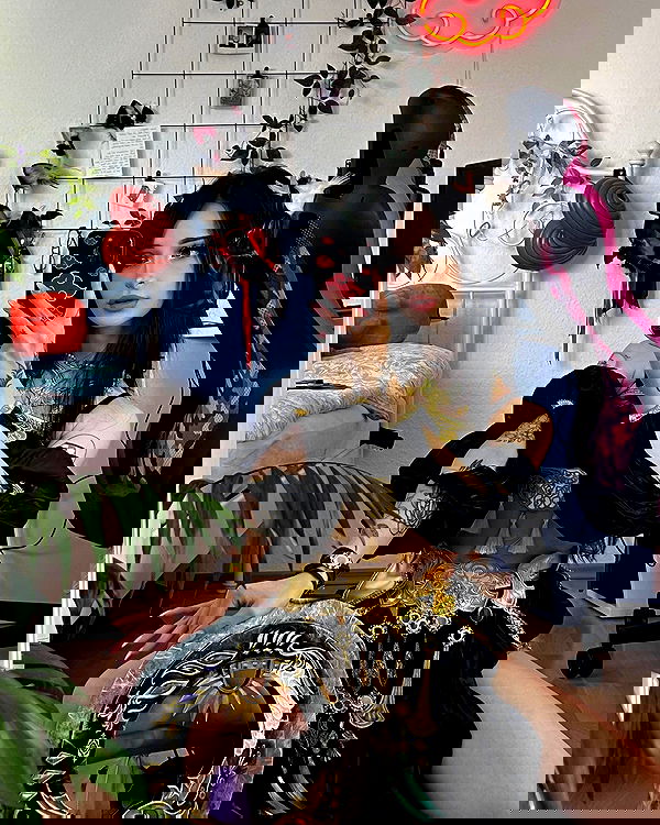 cata.leyah image ~ Altpins