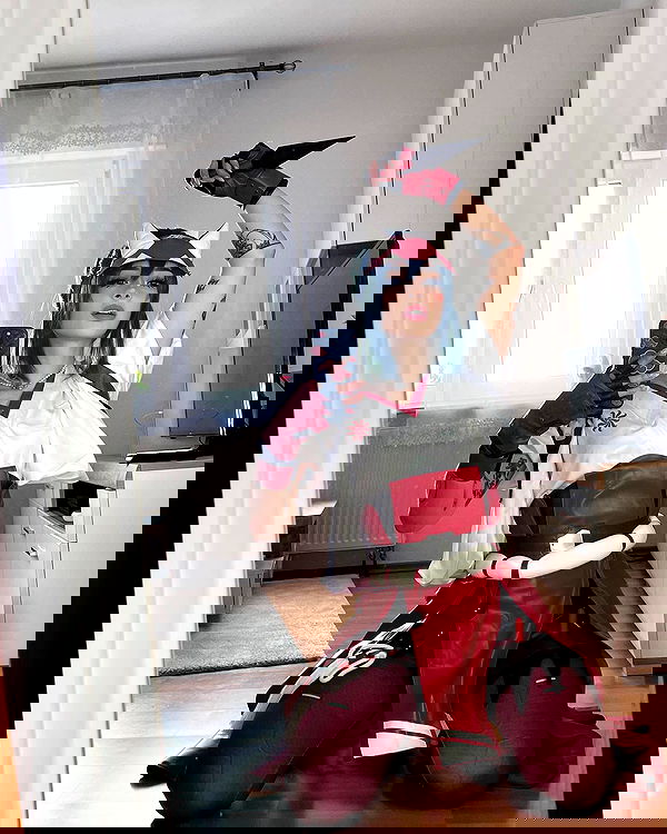 cata.leyah image ~ Altpins