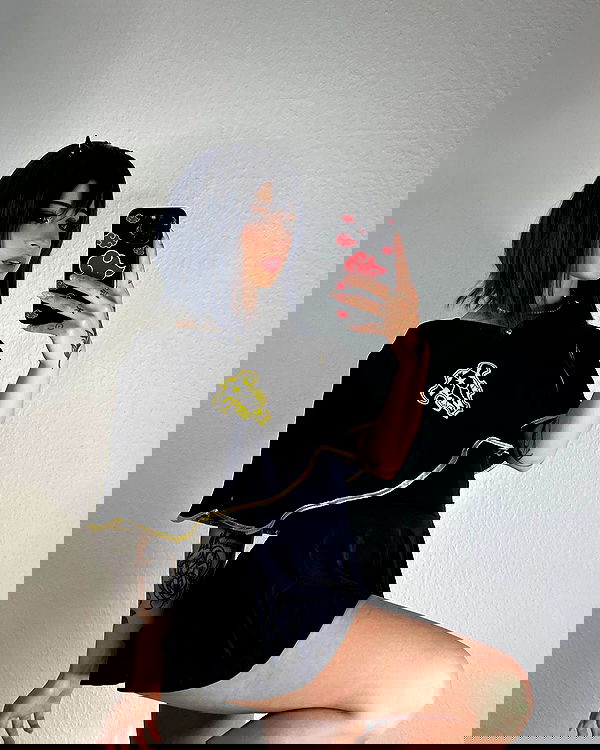 cata.leyah image ~ Altpins