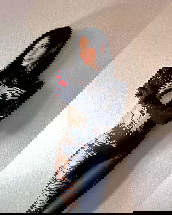 cata.leyah image ~ Altpins