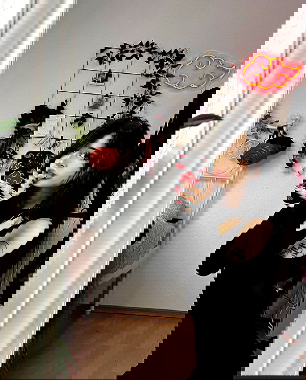 cata.leyah image ~ Altpins