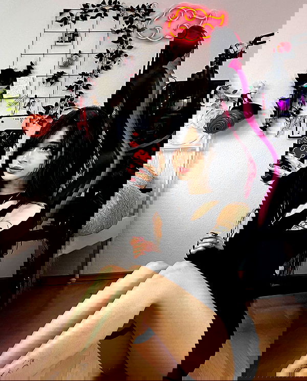 cata.leyah image ~ Altpins