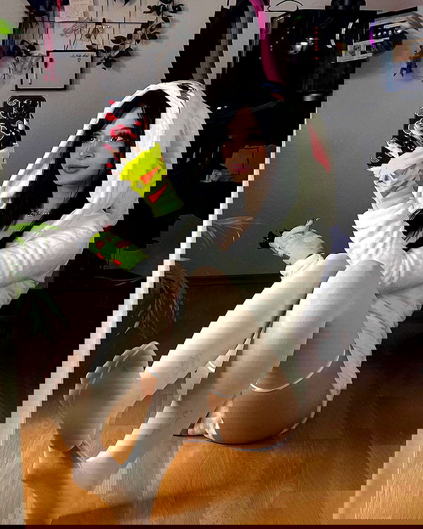 cata.leyah image ~ Altpins