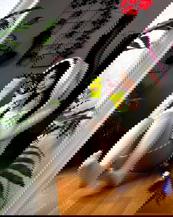 cata.leyah image ~ Altpins