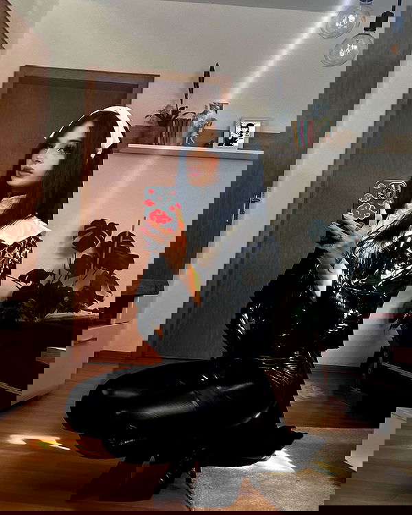 cata.leyah image ~ Altpins