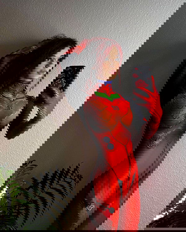 cata.leyah image ~ Altpins