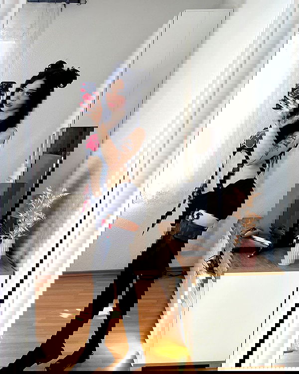 cata.leyah image ~ Altpins