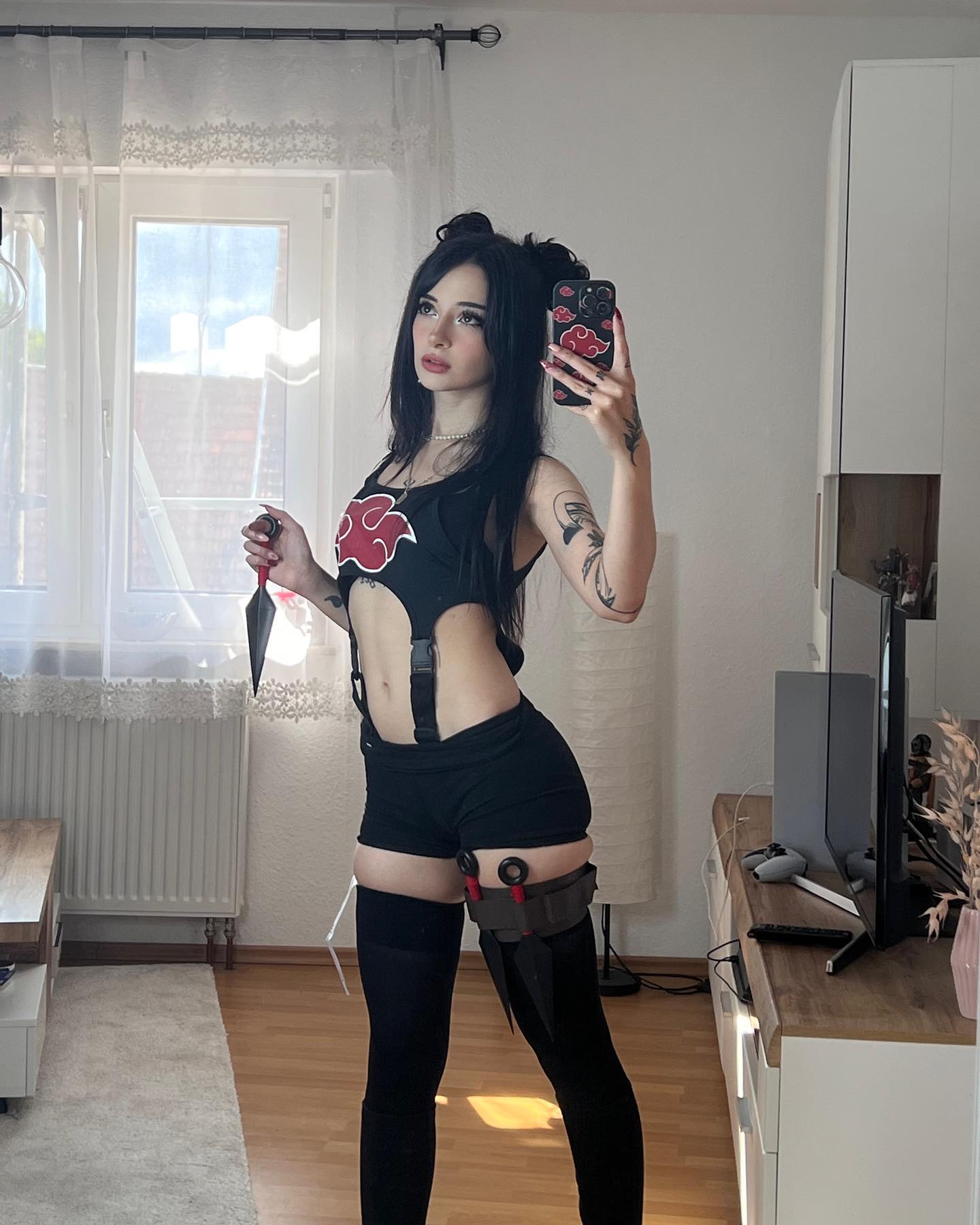 cata.leyah instagram image archive image