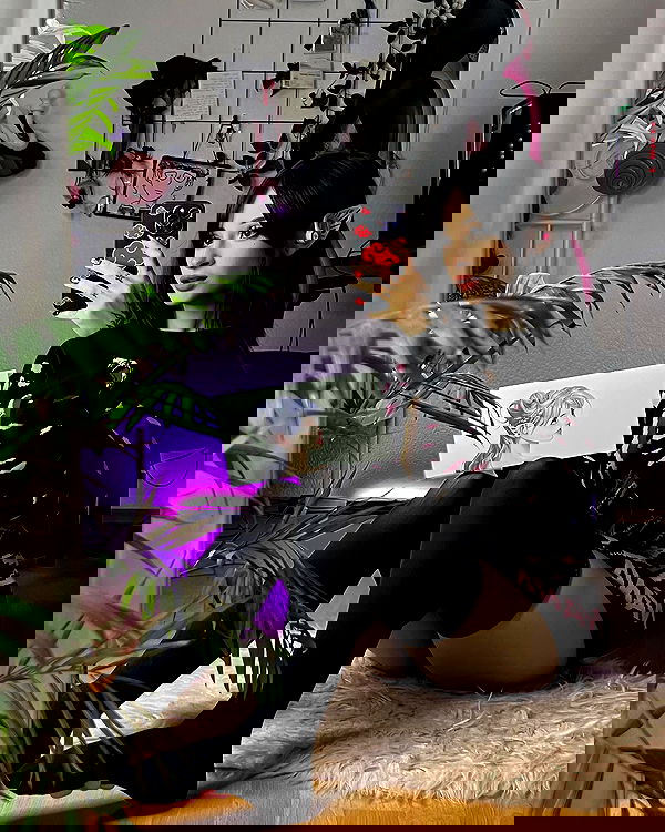 cata.leyah image ~ Altpins