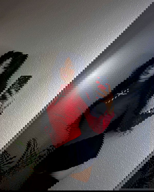 cata.leyah image ~ Altpins