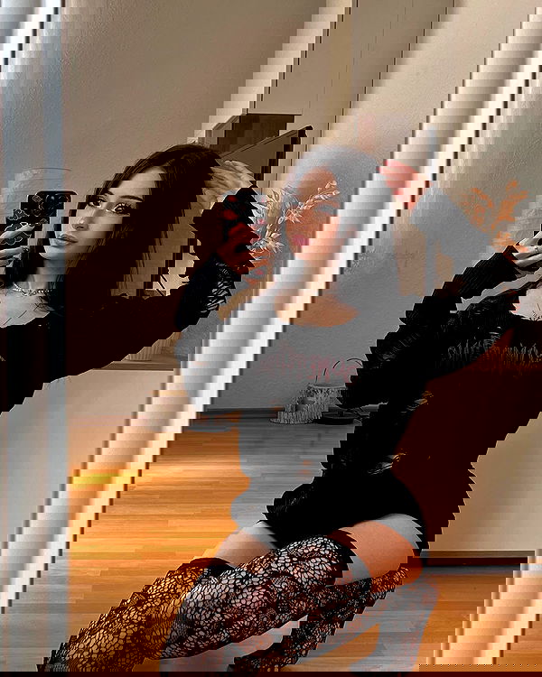 cata.leyah image ~ Altpins