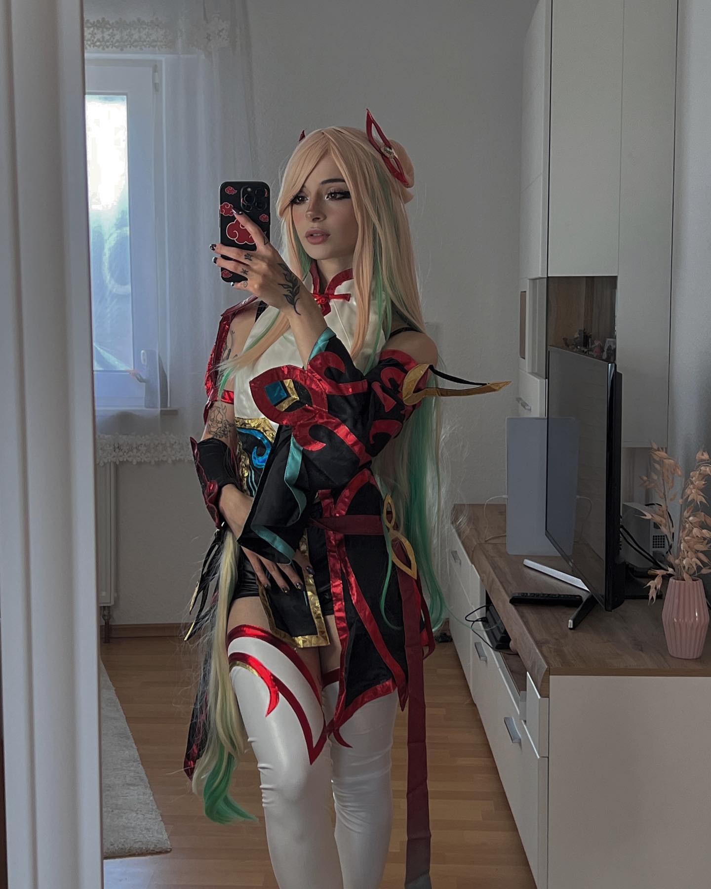 cata.leyah instagram image archive image