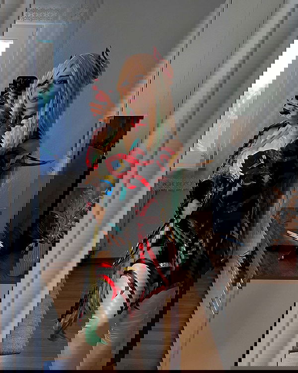 cata.leyah image ~ Altpins