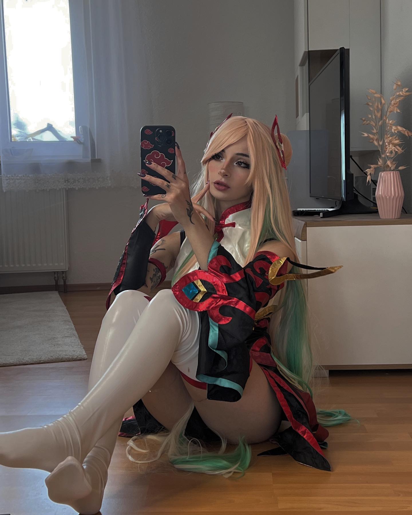 cata.leyah instagram image archive image