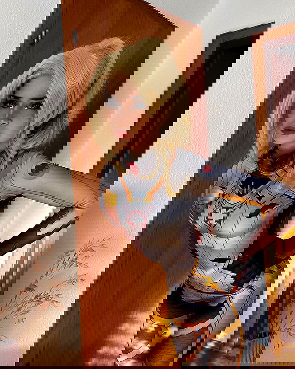 cata.leyah image ~ Altpins