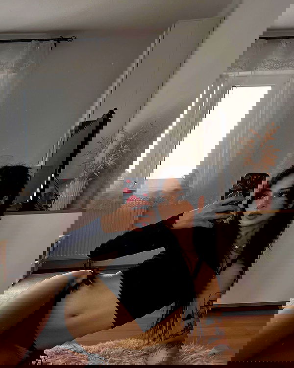 cata.leyah image ~ Altpins