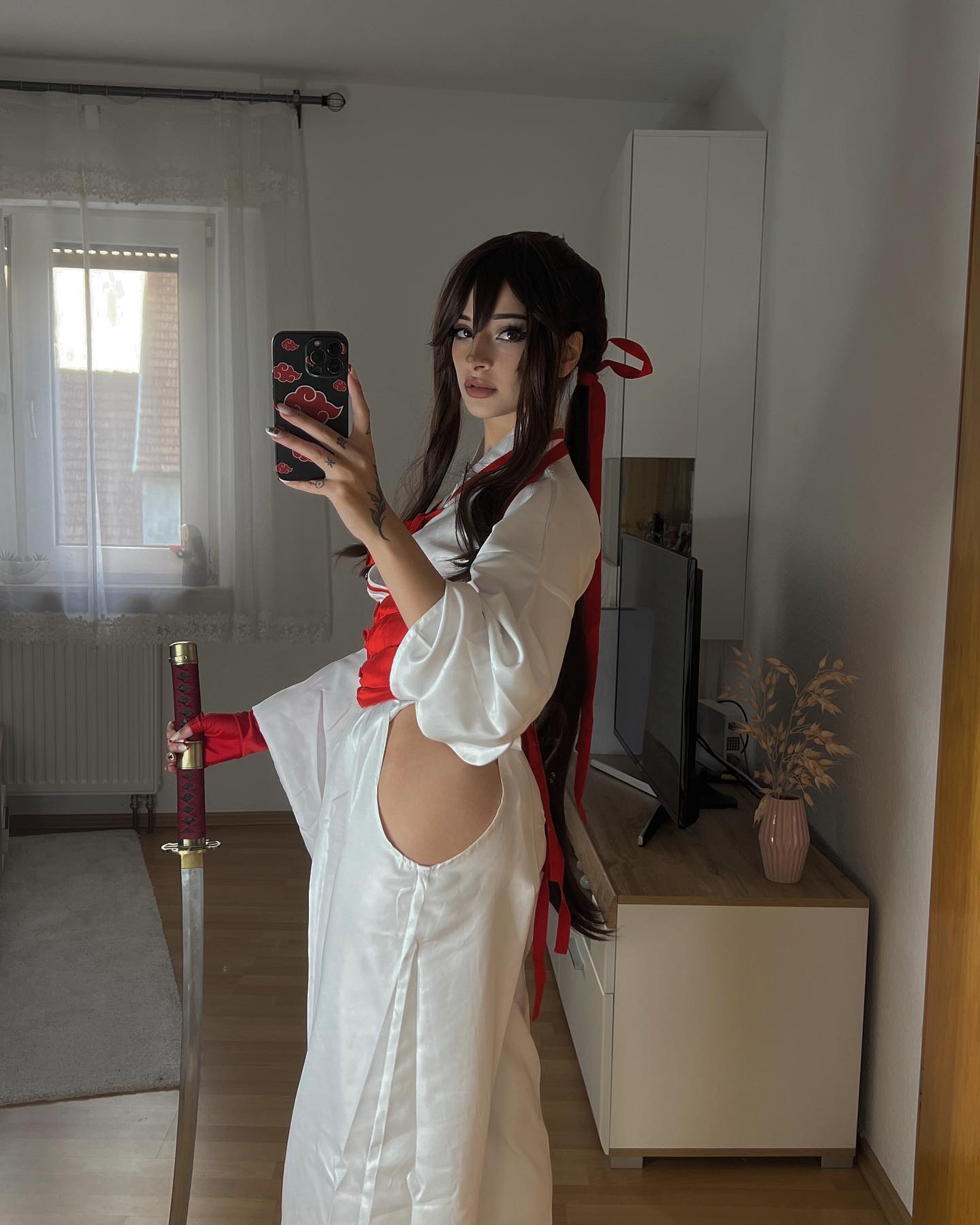 cata.leyah instagram image archive image