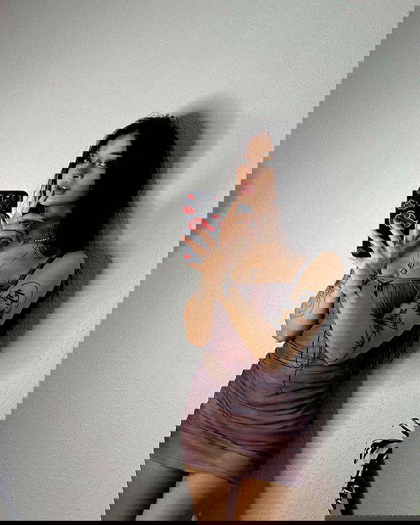 cata.leyah image ~ Altpins