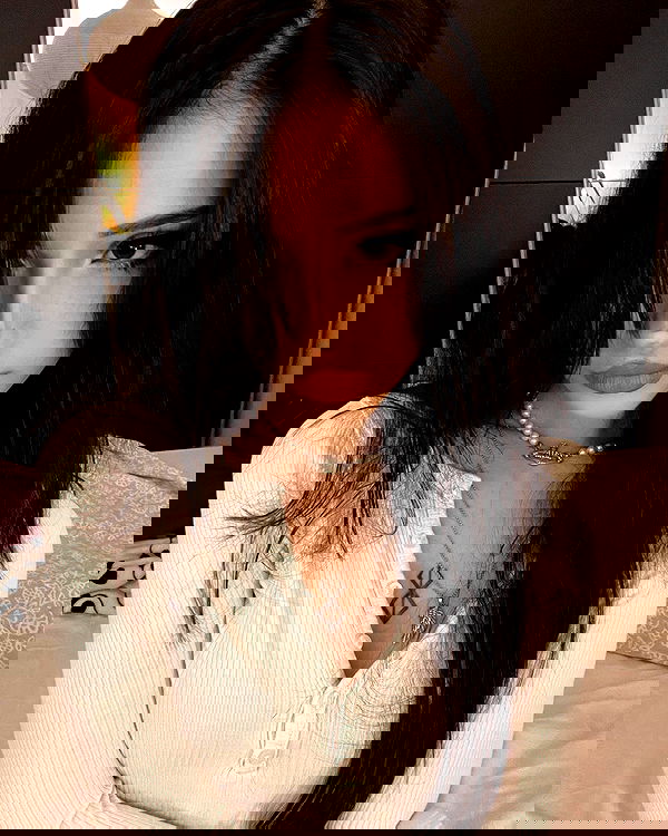 cata.leyah image ~ Altpins