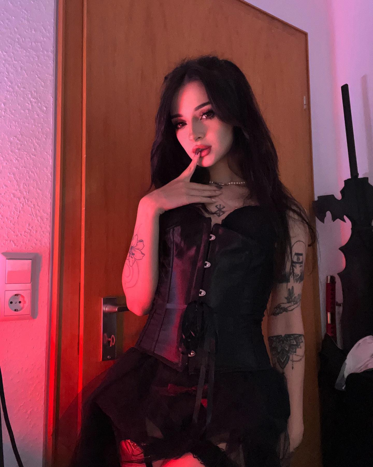 cata.leyah instagram image archive image