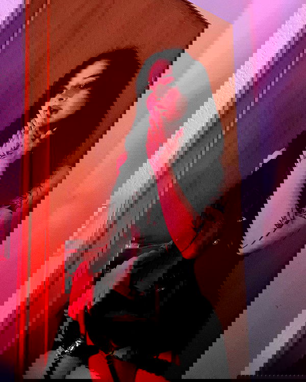 cata.leyah image ~ Altpins