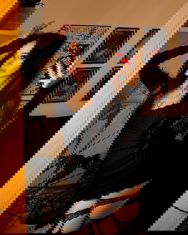 cata.leyah image ~ Altpins