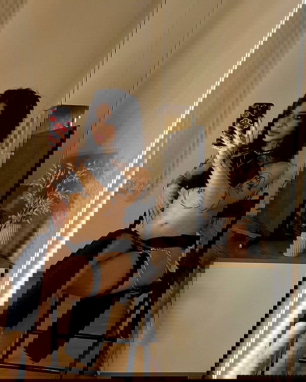 cata.leyah image ~ Altpins