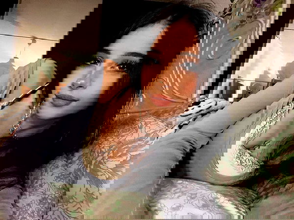 cata.leyah image ~ Altpins