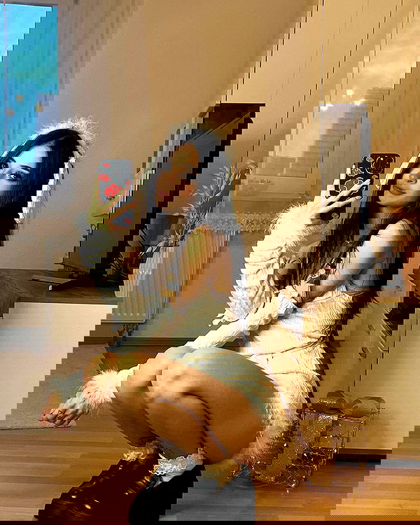 cata.leyah image ~ Altpins