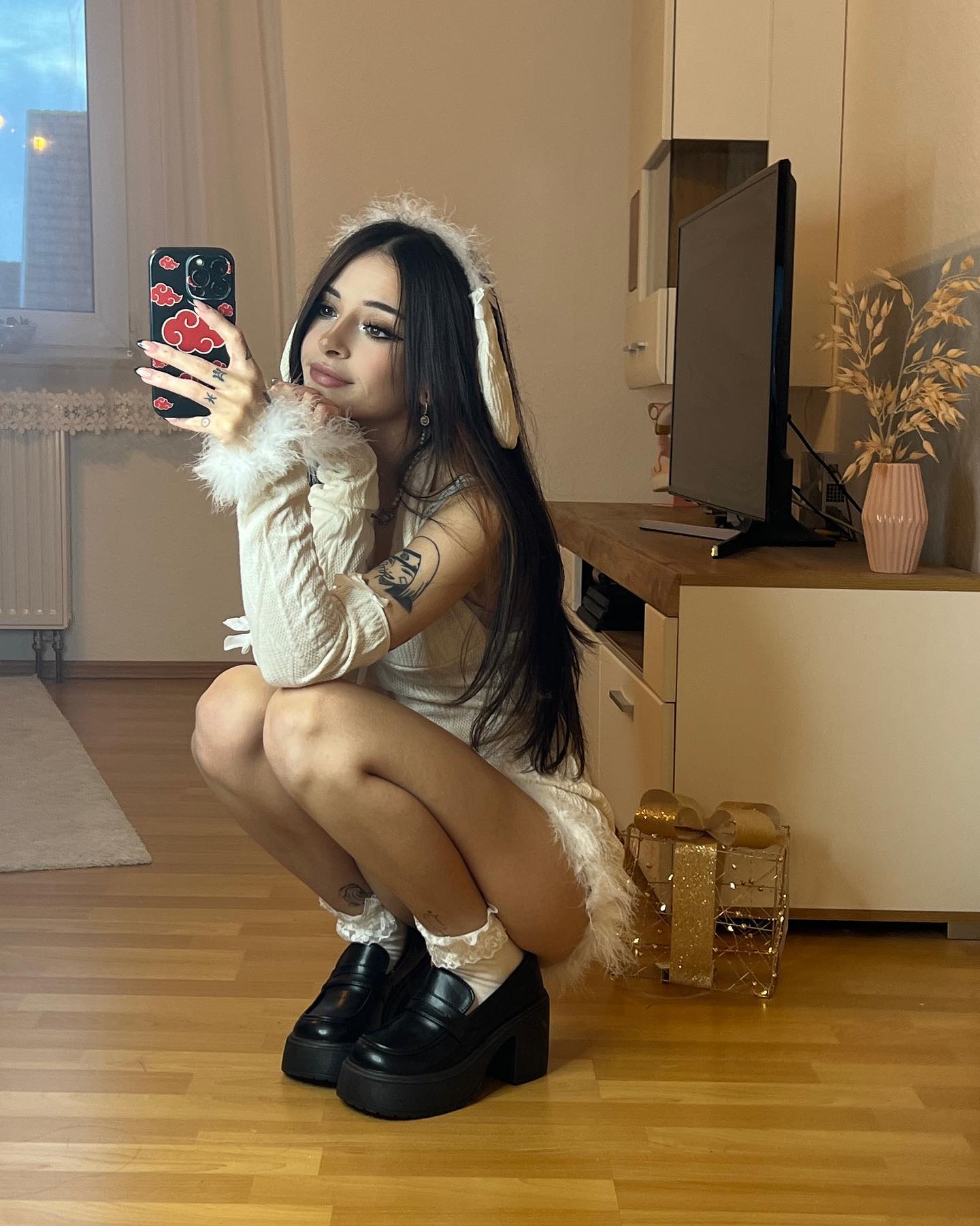 cata.leyah instagram image archive image