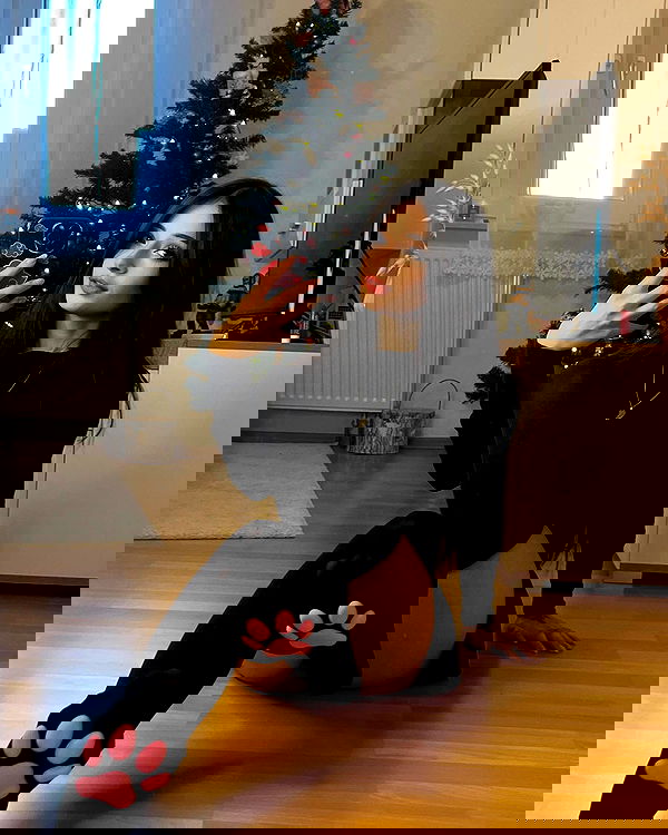 cata.leyah image ~ Altpins