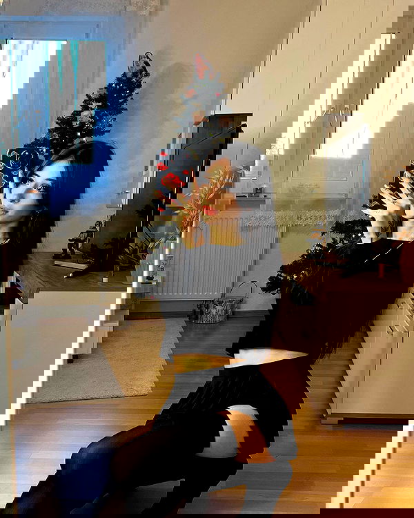 cata.leyah image ~ Altpins