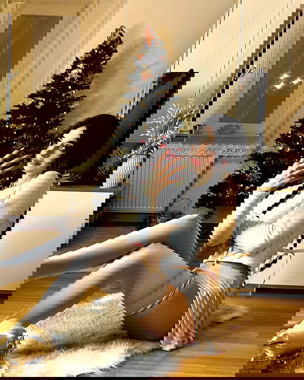 cata.leyah image ~ Altpins