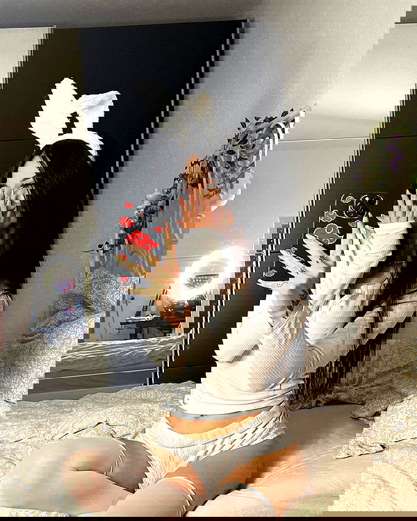 cata.leyah image ~ Altpins