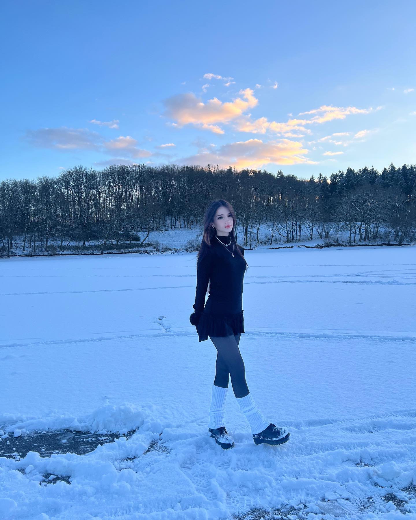 cata.leyah instagram image archive image