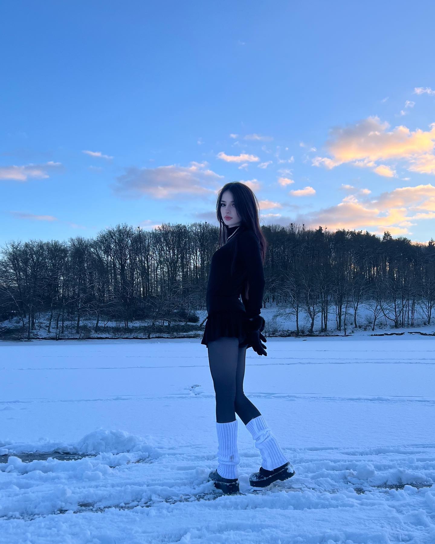 cata.leyah instagram image archive image