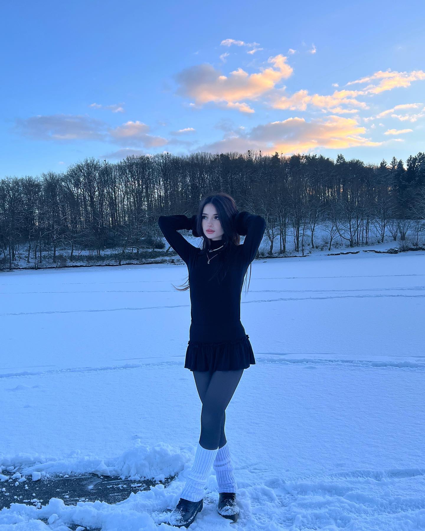 cata.leyah instagram image archive image