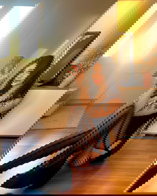 cata.leyah image ~ Altpins