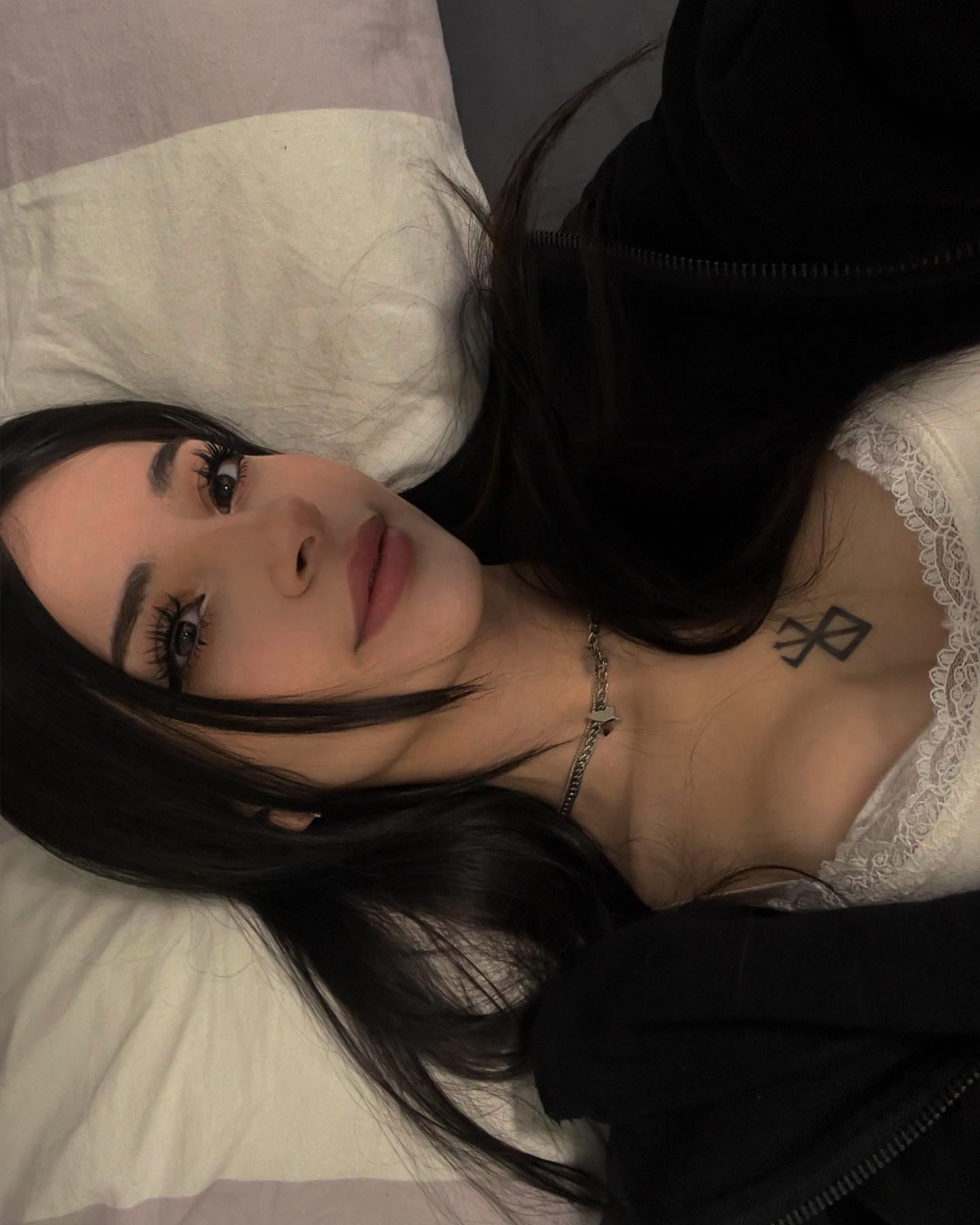 cata.leyah instagram image archive image