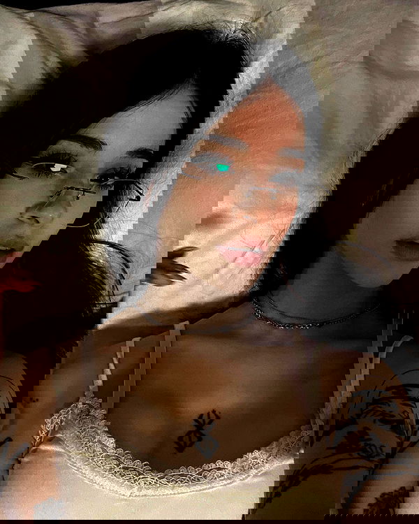 cata.leyah image ~ Altpins