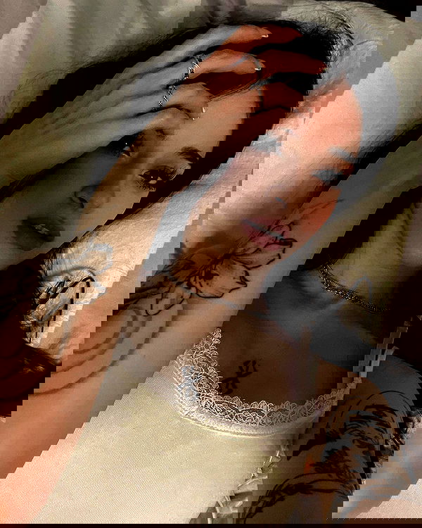 cata.leyah image ~ Altpins