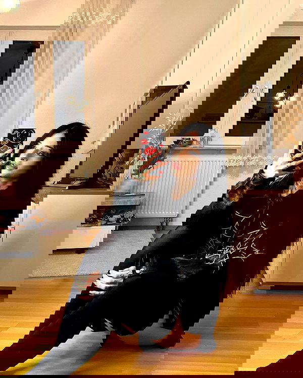 cata.leyah image ~ Altpins