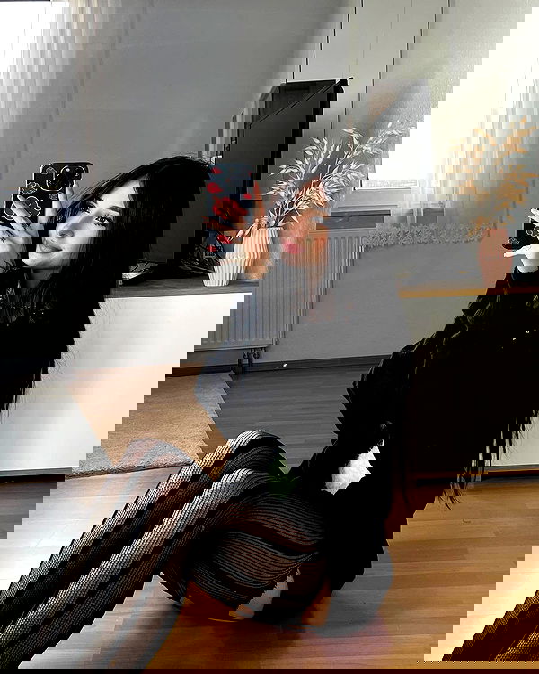 cata.leyah image ~ Altpins