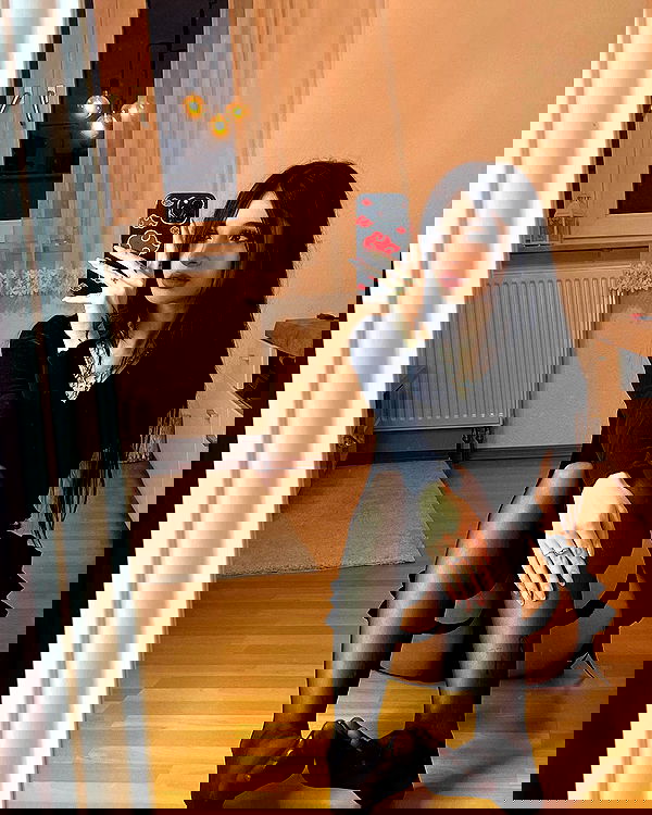 cata.leyah image ~ Altpins